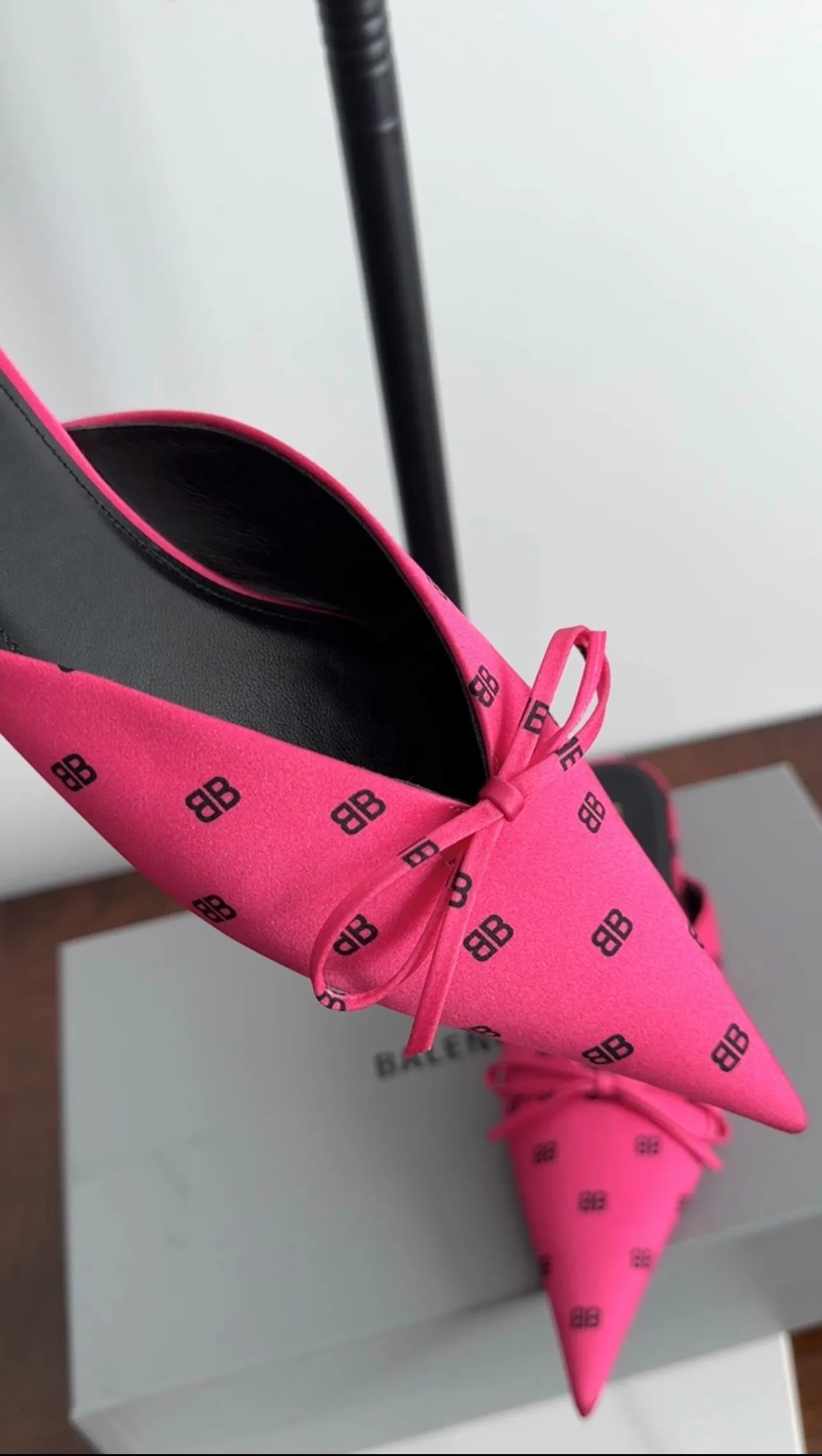 Balenciaga Pink Silk Crepe BB Logo Flat Knife Mule - 36