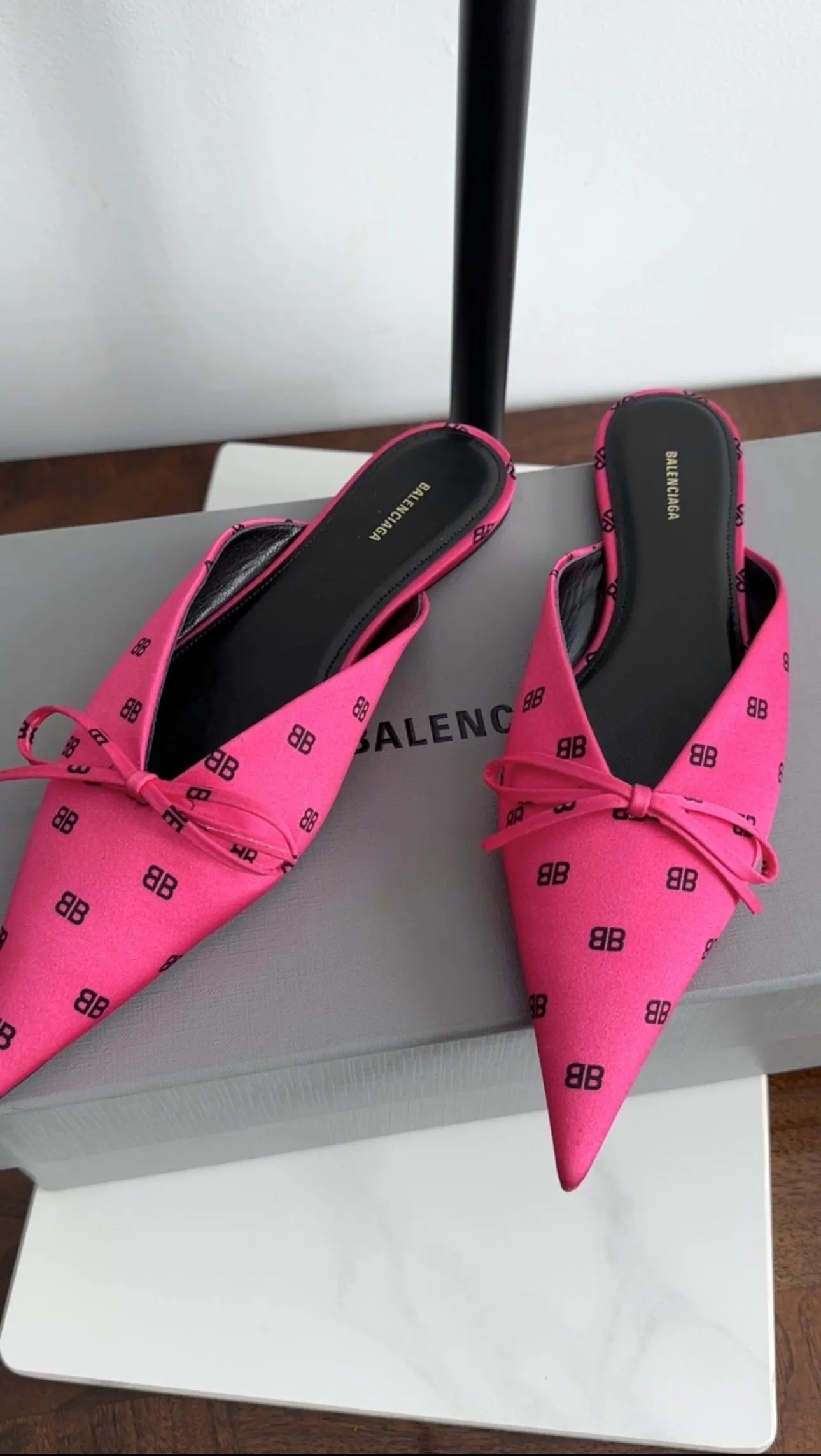Balenciaga Pink Silk Crepe BB Logo Flat Knife Mule - 36