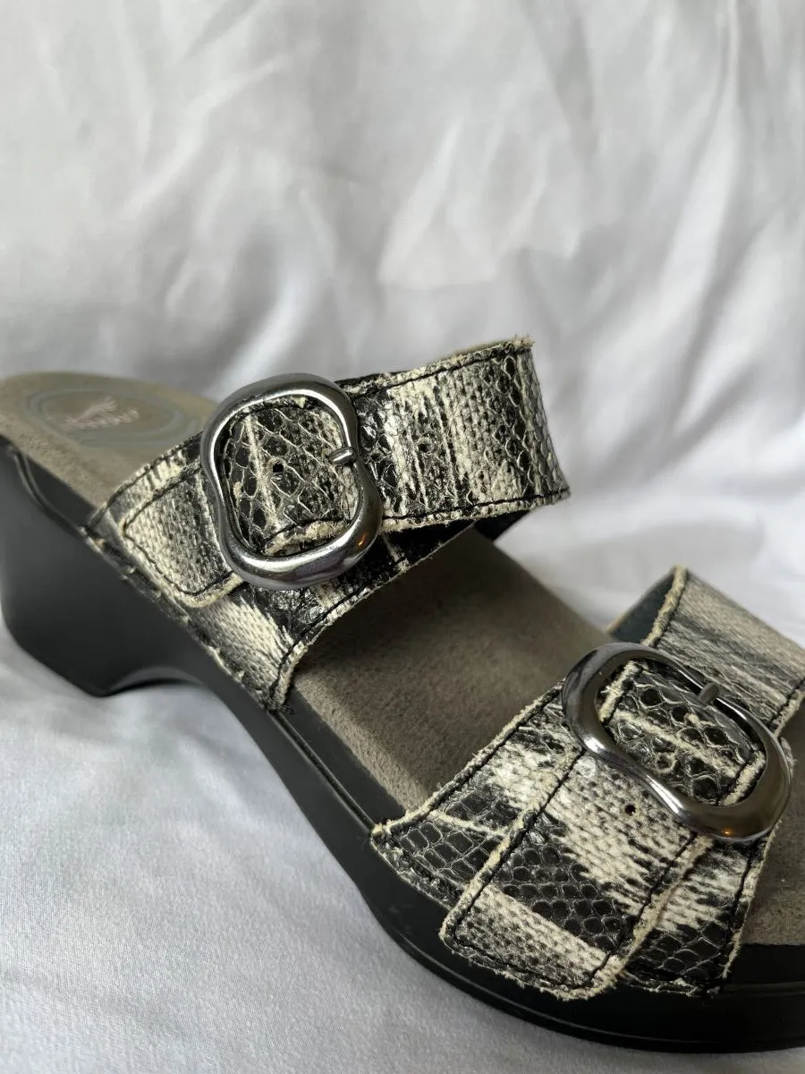 Dansko Sophie Size 6 Sandals Black Gray Leather Snakeskin