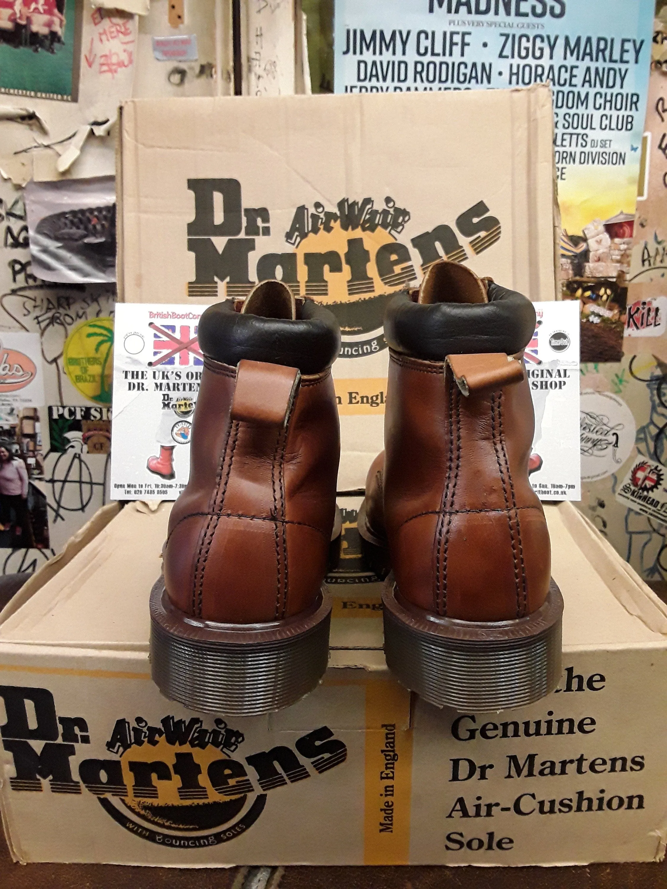 Dr Martens Made in England 6 Eyelet Tan Analine Boots with Padded Collar Size 5