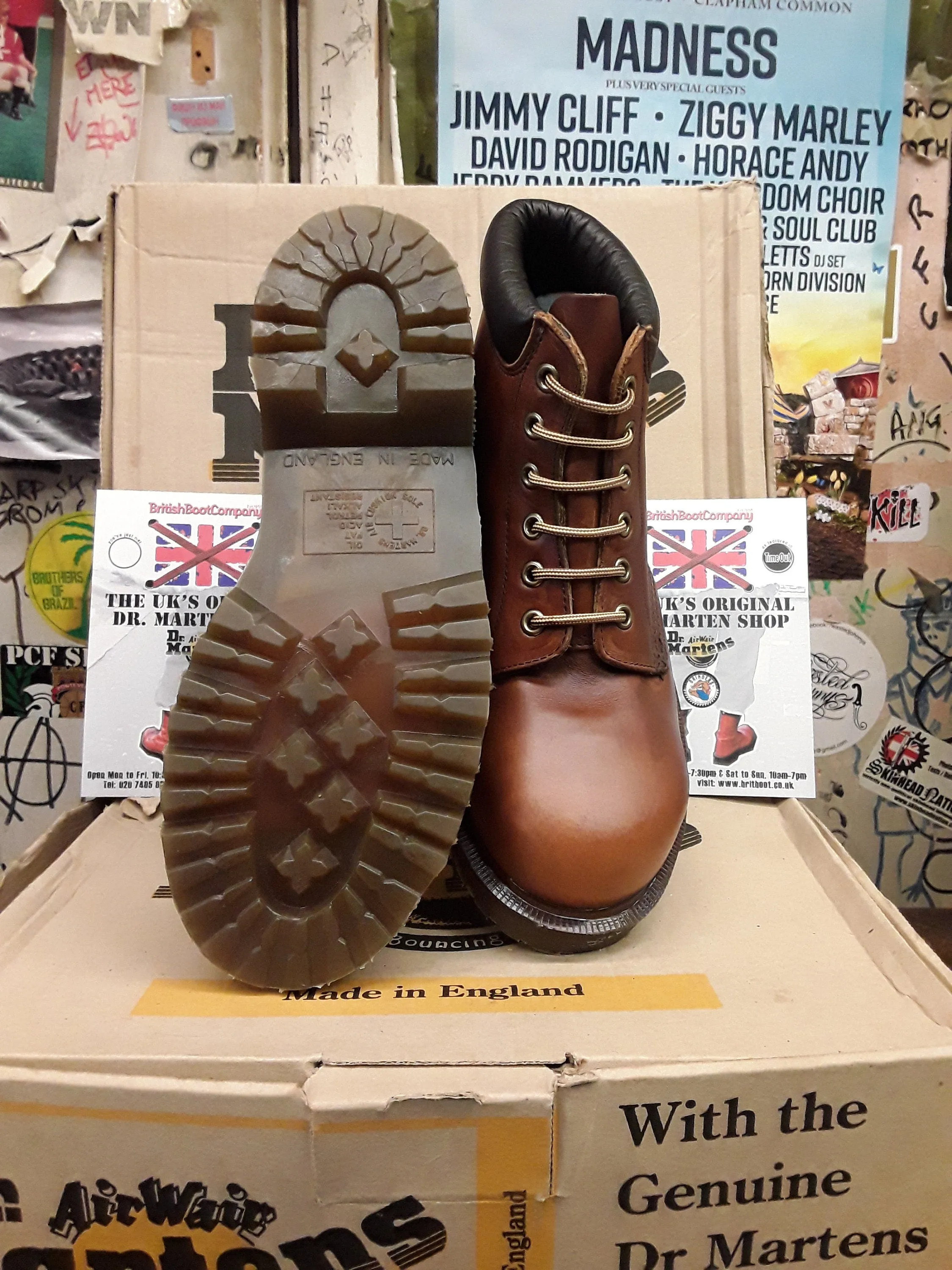 Dr Martens Made in England 6 Eyelet Tan Analine Boots with Padded Collar Size 5