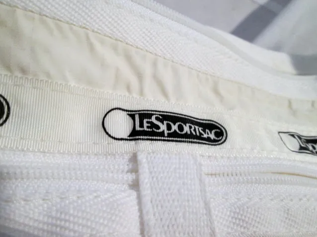 Le Sport Sac LESPORTSAC shoulder bag purse crossbody messenger CREME WHITE ECRU  Vegan