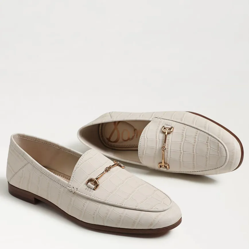 Loraine Washed Crocolea Modern Ivory