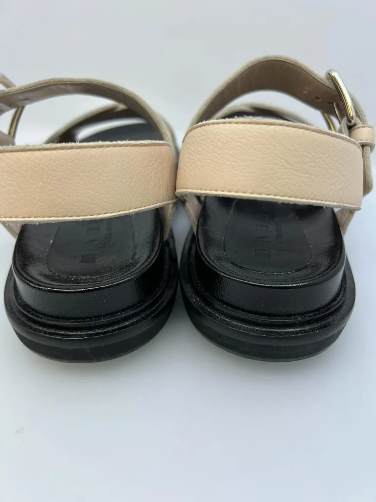 MARNI CREAM LEATHER FUSSBETT SANDALS