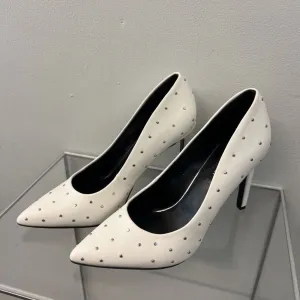Nine West White Leather Silver Studded Pump Heels 8
