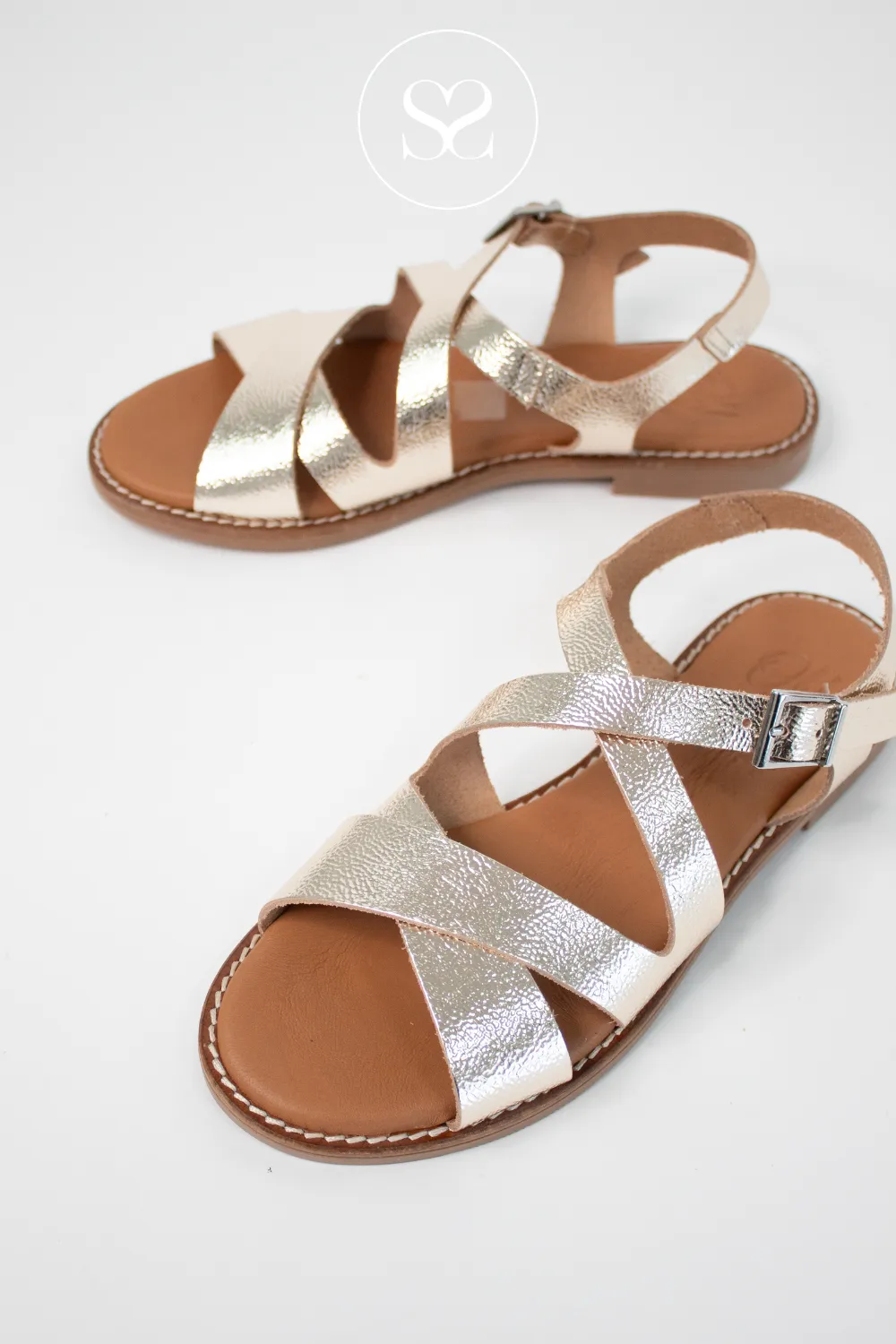 OH MY SANDALS 5572 GOLD LEATHER FLAT SANDALS