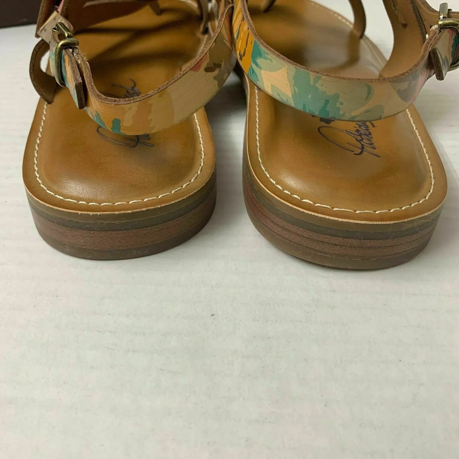 Patricia Nash Fidella First Bloom Print Criss Cross Straps 075LEA-FBLM Size 6M