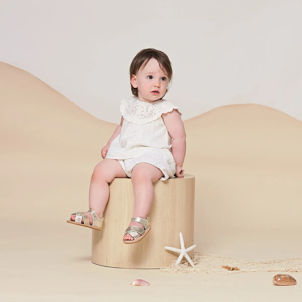 Pretty Brave Criss-Cross - Gold - UNBOXED
