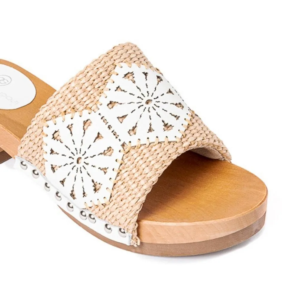 Sandalo Giulia platform in legno e tomaia in rafia e pelle di vitello laserata con disegno pizzo geometrico
