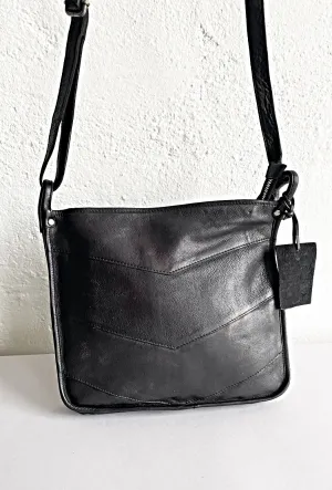 Simone Chevron Leather Purse, Black