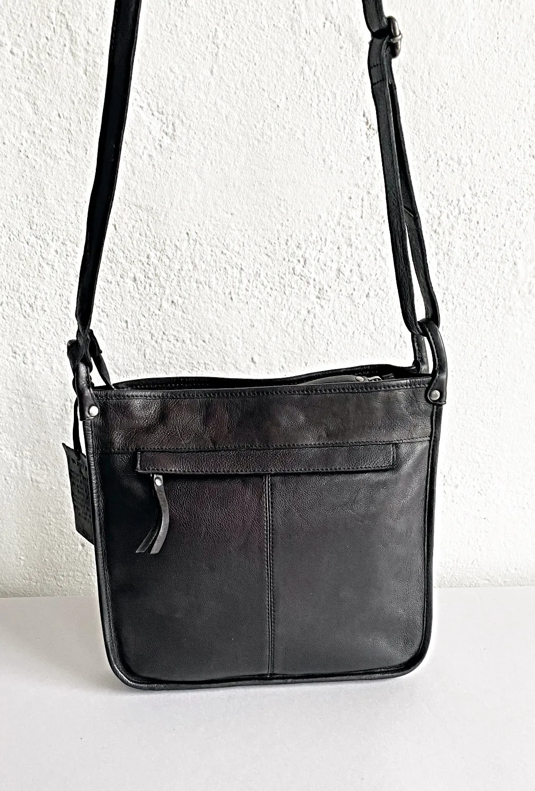 Simone Chevron Leather Purse, Black