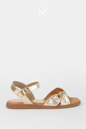 UNISA CAMBEL GOLD LEATHER LOW BLOCK HEEL SANDALS