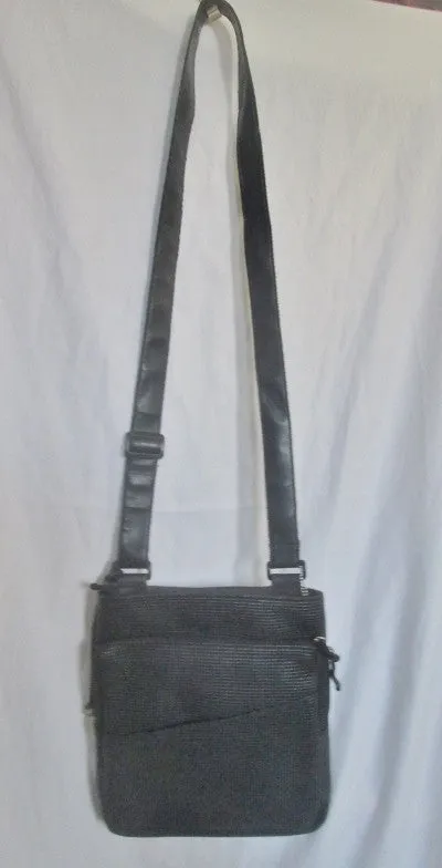 URBAN OXIDE Shoulder Flap Bag Man Purse Messenger Crossbody BLACK Vegan RUBBER