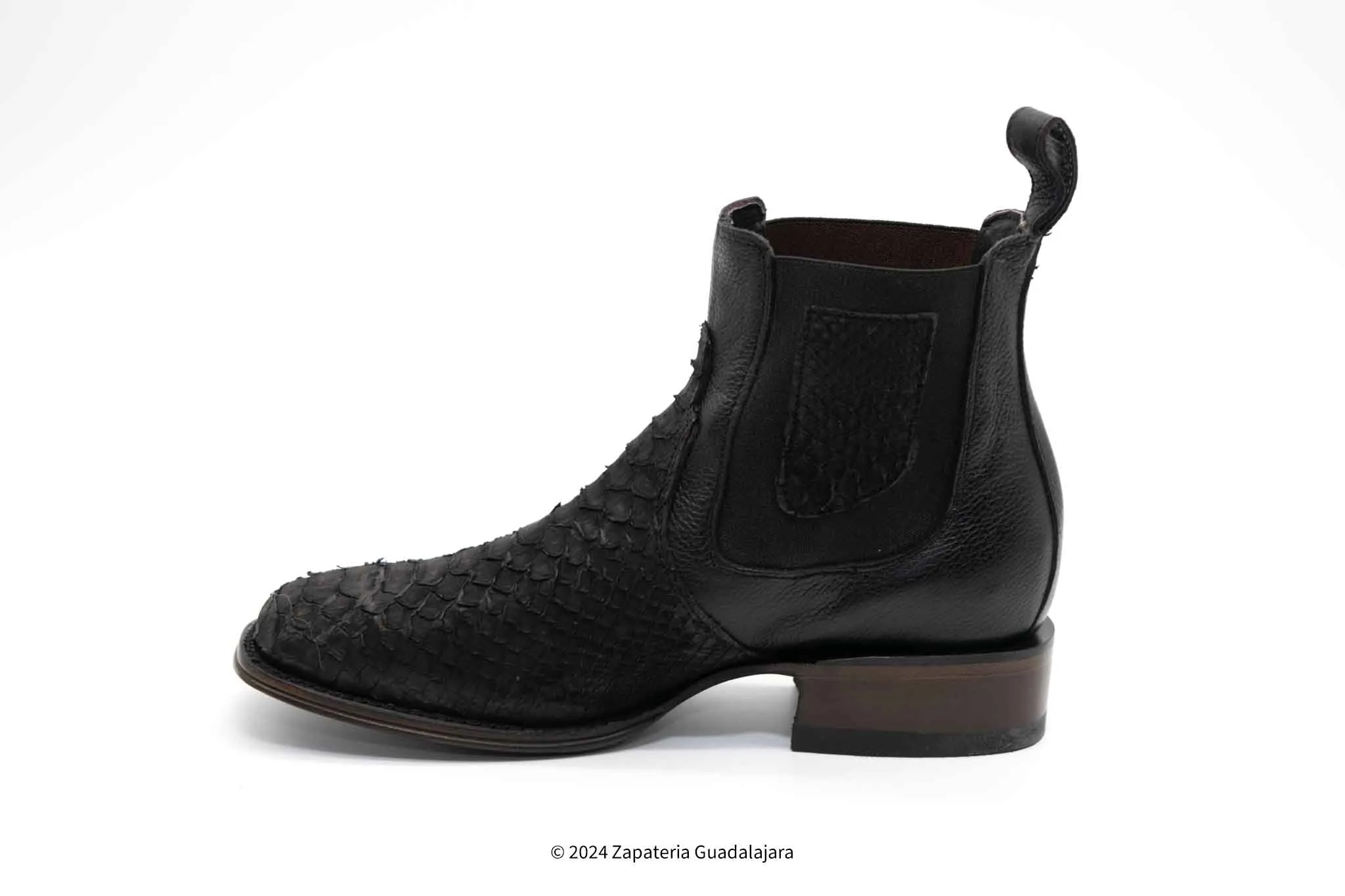 VESTIGIUM 782BN5705 WIDE SQUARE TOE PYTHON NOBUCK BLACK