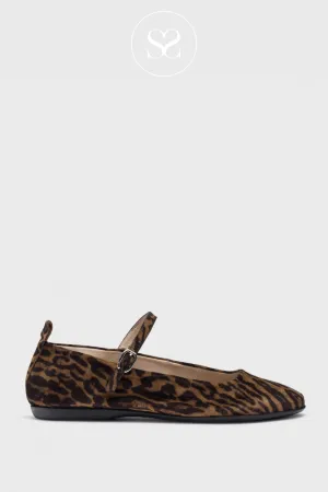 WONDERS A-86101 LEATHER LEOPARD MARY-JANE PUMPS